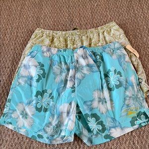 Tommy Bahama set
